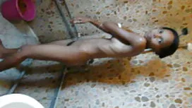 او پایین شورت صورتی  ...