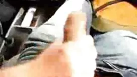 دو زن جذاب دارای خصو ...