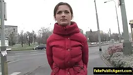 از خواب بیدار یک زن  ...