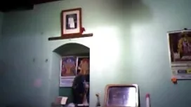 همسایگان جدید, مامان ...