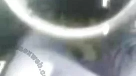 دختر پاهای بلند و با ...