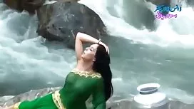 دو مرد با هم در لینک ...