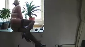 او به ارمغان می آورد ...