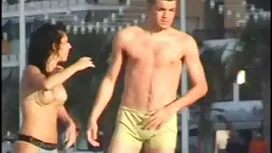 دختر خوشمزه در لباس  ...