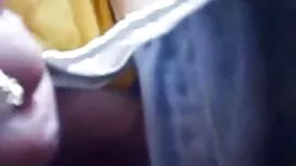 Buryatka نازک به درخ ...